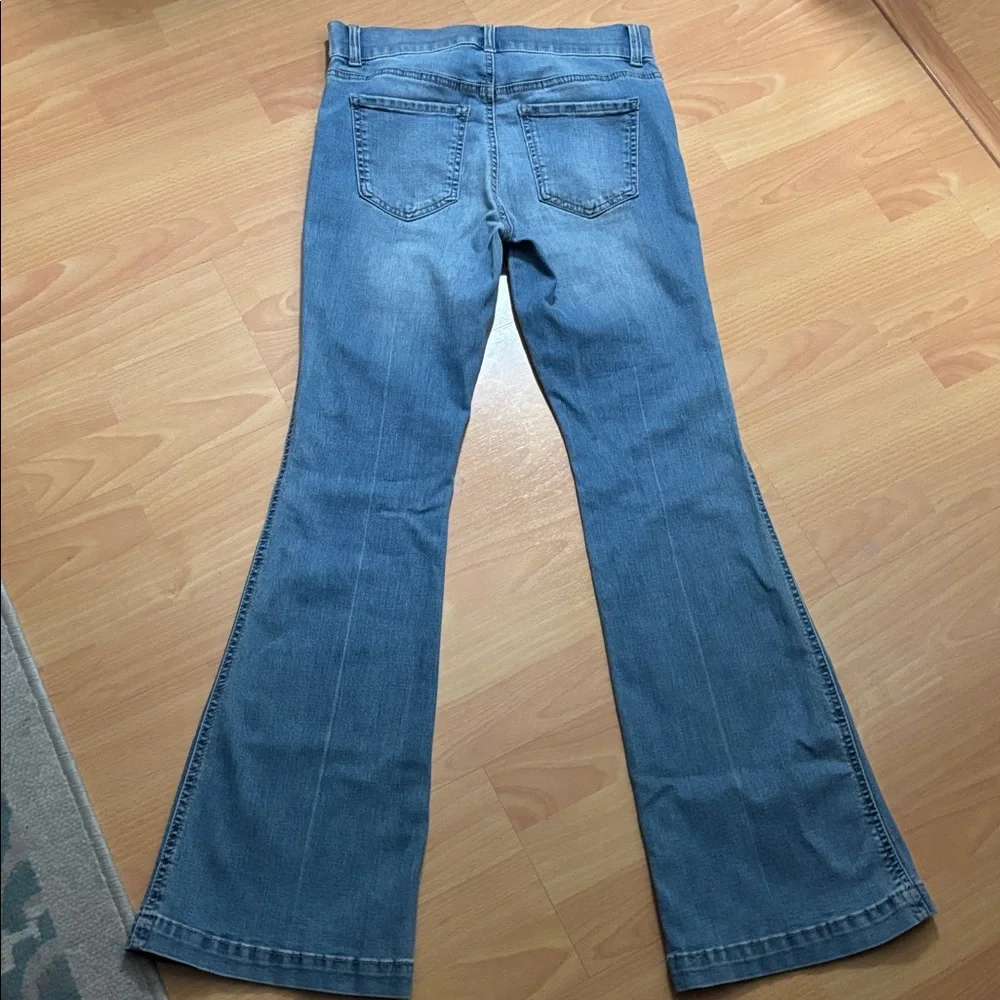 Gloria Vanderbilt Light Blue High Rise Flare Jeans Size 4P - Picture 10 of 12